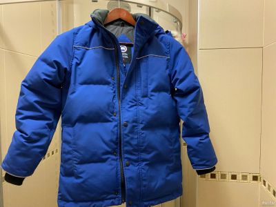Лот: 18112839. Фото: 1. Детская куртка Canada Goose. Костюмы, пиджаки, комбинезоны