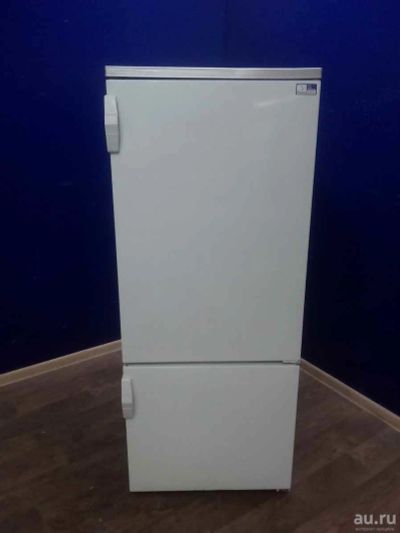 Лот: 11677474. Фото: 1. Холодильник (эконом) бирюса б-18... Холодильники, морозильные камеры