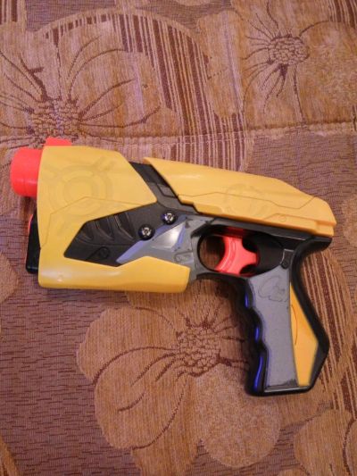 Лот: 8096706. Фото: 1. Пистолет. Другое (игрушки)