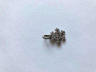 Лот: 12749344. Фото: 1. Серебряный шарм для браслета Pandora... Кулоны, подвески