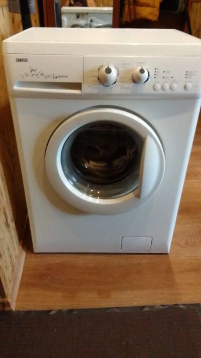 Лот: 19644464. Фото: 1. Стиральная машина Zanussi ZWS... Стиральные машины