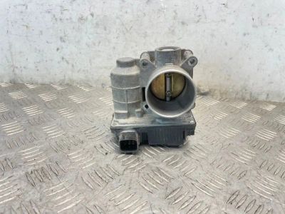 Лот: 25436798. Фото: 1. заслонка дроссельная Nissan Almera... Двигатель и элементы двигателя