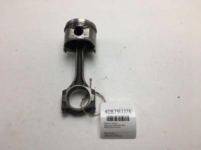 Лот: 20389939. Фото: 1. Поршень с шатуном Mazda Demio... Двигатель и элементы двигателя