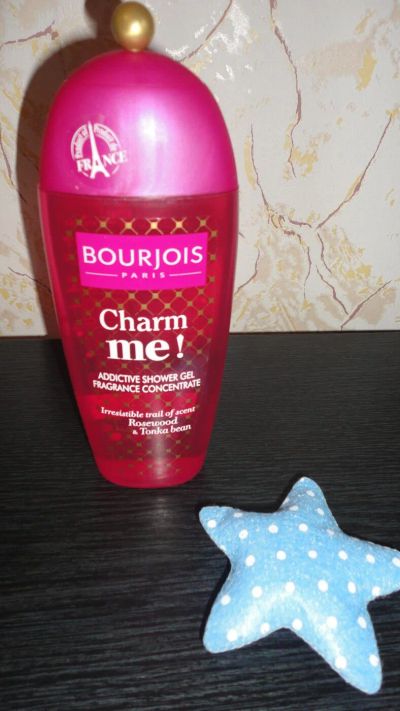 Лот: 10303758. Фото: 1. Крем-гель для душа Bourjois Charm... Средства личной гигиены 