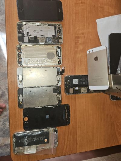 Лот: 25665747. Фото: 1. Iphone детали старые. Корпуса, клавиатуры, кнопки