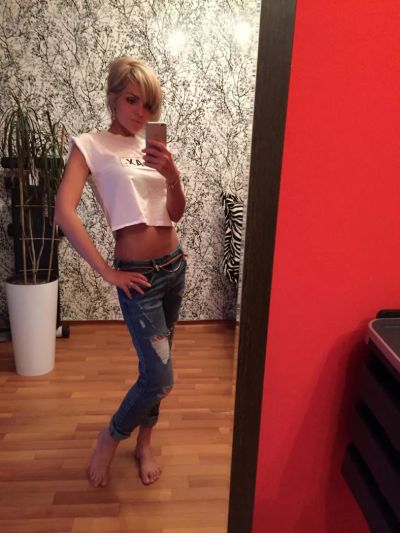 Лот: 7793848. Фото: 1. Джинсы boyfrend. Джинсы