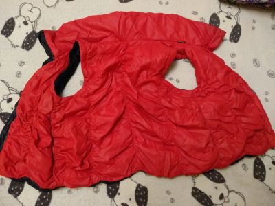 Лот: 14942469. Фото: 1. Жилетка DKNY оригинал. Верхняя одежда