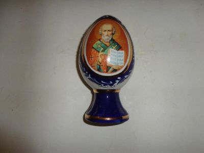 Лот: 10369642. Фото: 1. Яйцо с ликом ХВ (фарфор). Фигурки, статуэтки