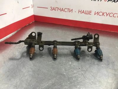 Лот: 17172700. Фото: 1. Форсунка Mazda Premacy CP8W FS-DE... Топливная система