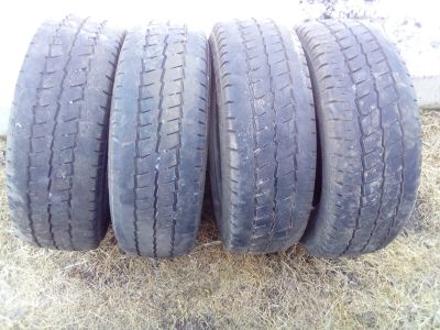 Лот: 17454981. Фото: 1. Резина R15. Шины