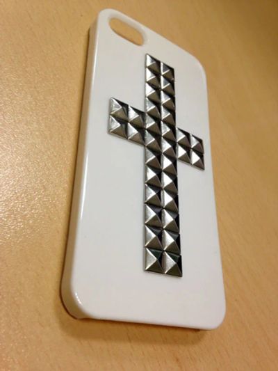 Лот: 3515032. Фото: 1. Чехол iphone 5/5s белый пластик... Чехлы, бамперы