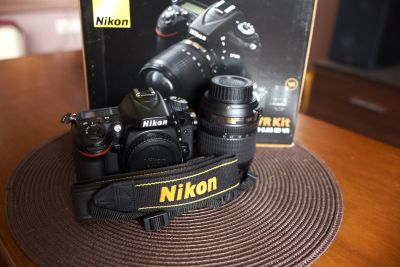Лот: 11757183. Фото: 1. Зеркальный фотоаппарат NIKON D7100... Цифровые зеркальные