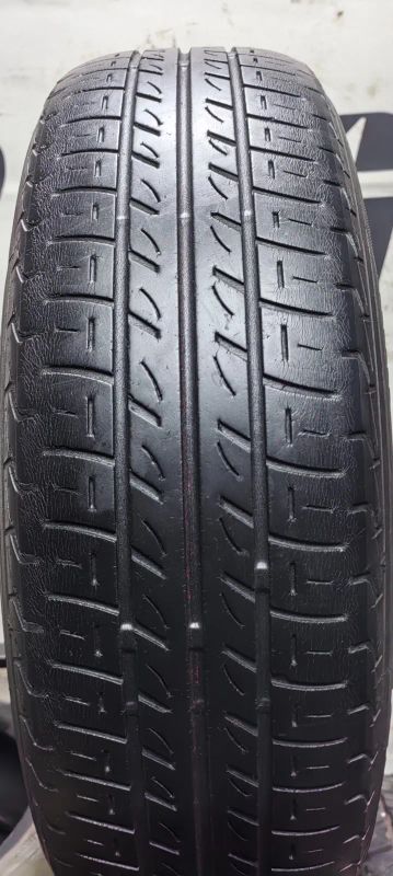 Лот: 22562770. Фото: 1. 175/70R14 84S Bridgestone Sneaker... Шины