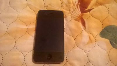 Лот: 8340178. Фото: 1. iPhone 4s 8Gb. Смартфоны