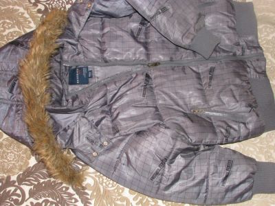 Лот: 4899971. Фото: 1. куртка 140 см. Верхняя одежда