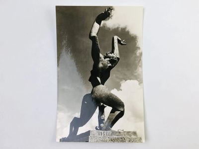 Лот: 23296673. Фото: 1. Роттердам. Памятник Май 1940 года... Открытки, конверты