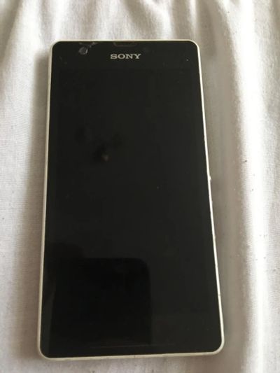 Лот: 8915945. Фото: 1. Sony Xperia zr. Смартфоны
