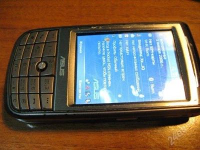 Лот: 85516. Фото: 1. коммуникатор ASUS P525(не работает... Смартфоны