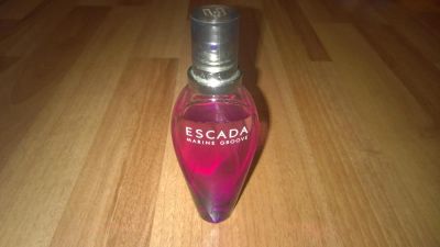 Лот: 4918594. Фото: 1. духи escada marine groove. Женская парфюмерия
