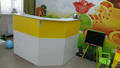 Лот: 10466699. Фото: 1. Стойка - ресепшн. Торговое