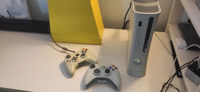 Лот: 19852799. Фото: 1. Xbox360 fat. Игровые приставки, консоли