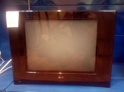 Лот: 11228935. Фото: 1. Телевизор LG 21FU1 RG,не исправен. Телевизоры