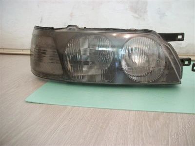 Лот: 2064408. Фото: 1. фары на Nissan Bluebird. Оптика и освещение