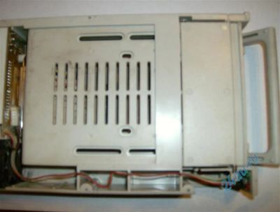 Лот: 714160. Фото: 1. белая корзинка для HDD 3.5". Корзины, шасси