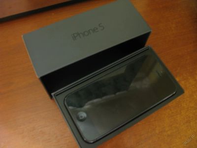 Лот: 5761296. Фото: 1. Apple iPhone 5 Black 16GB. Смартфоны