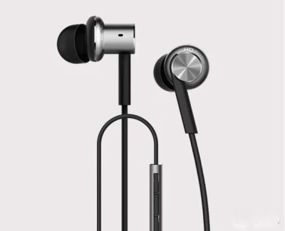 Лот: 6502845. Фото: 1. Гарнитура Xiaomi Hybrid Earphone... Красноярск