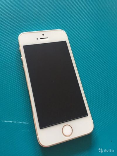 Лот: 9787917. Фото: 1. iPhone 5s gold 16гб. Смартфоны