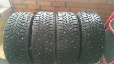 Лот: 10673493. Фото: 1. Зимние шины шипованные Bridgestone... Шины