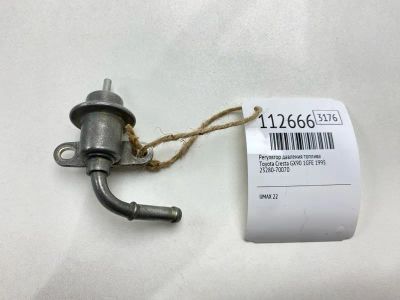 Лот: 25377860. Фото: 1. Регулятор давления топлива Toyota... Двигатель и элементы двигателя
