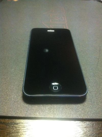 Лот: 3607958. Фото: 1. iPhone 5 16Gb (Black). Смартфоны