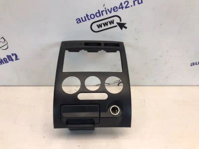 Лот: 21703948. Фото: 1. рамка магнитолы Kia Rio DC. Другое (автозапчасти)