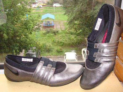 Лот: 3079730. Фото: 1. Кроссовки Nike 37 р-р. Кеды, кроссовки, слипоны