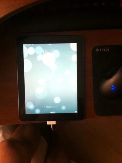 Лот: 3326577. Фото: 1. iPad2 Wi-Fi + 3G 16Gb Black. Планшеты
