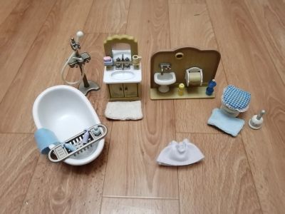Лот: 15312547. Фото: 1. Ванная комната Sylvanian Families. Куклы и аксессуары