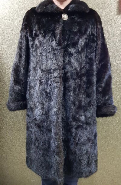 Лот: 14922215. Фото: 1. Шуба норковая удлиненная (54/3XL... Верхняя одежда
