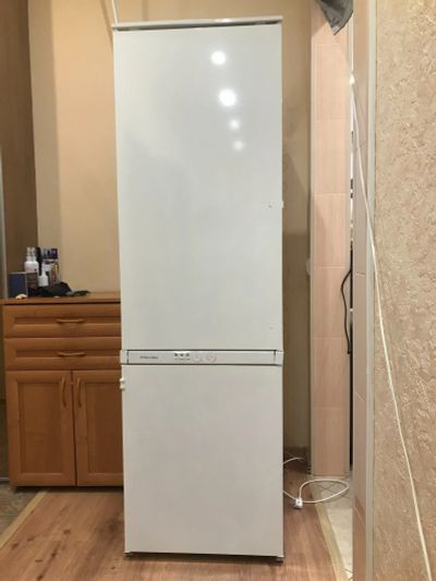 Лот: 20590201. Фото: 1. Встраиваемый Холодильник Electrolux... Холодильники, морозильные камеры