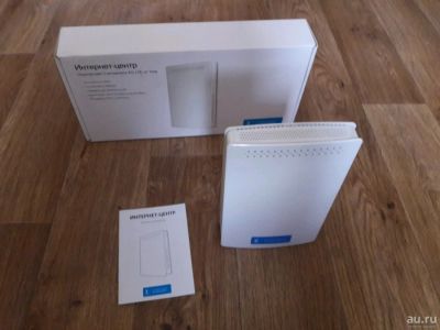 Лот: 10428674. Фото: 1. Интернет-центр Yota. Wi-fi роутер... Маршрутизаторы (роутеры)
