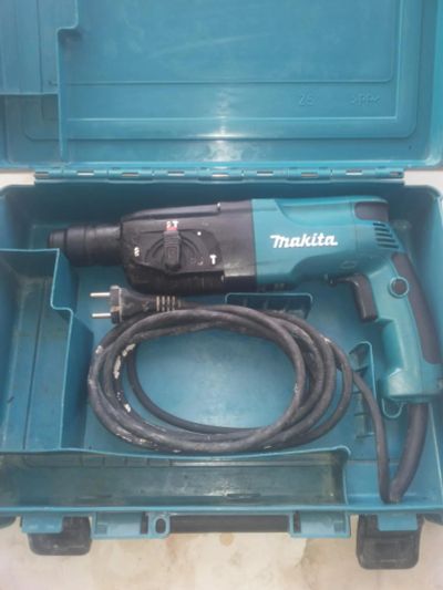 Лот: 7340460. Фото: 1. перфоратор макита hr2450 makita... Электроинструмент