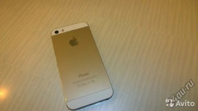 Лот: 4938342. Фото: 1. iphone 5s 16gb gold. Смартфоны
