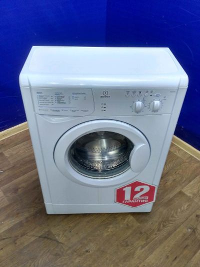 Лот: 12667715. Фото: 1. Стиральная машина indesit wiun... Стиральные машины
