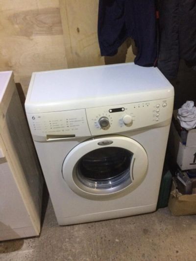 Лот: 10372748. Фото: 1. Стиральная машина Whirlpool AWG233. Стиральные машины
