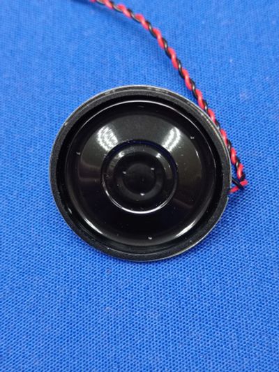 Лот: 25038147. Фото: 1. Динамик 8 OHM 1.5W для RV-R650S... Запчасти для остальной бытовой техники