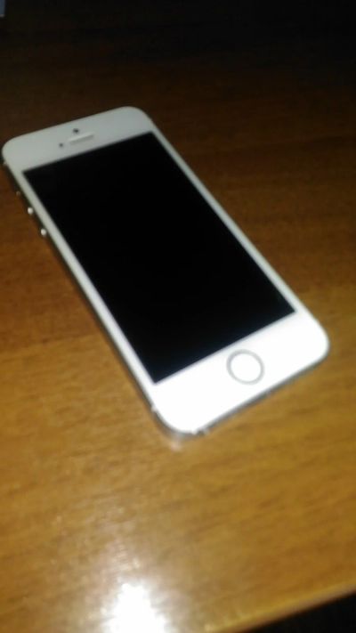 Лот: 15420399. Фото: 1. Перевыставляю. iPhone 5S A1457... Смартфоны
