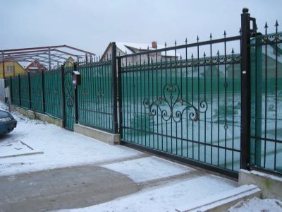 Лот: 15760988. Фото: 1. Откатные ворота из поликарбоната... Ворота, заборы, шлагбаумы
