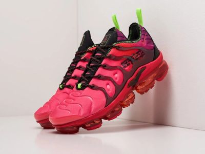 Лот: 18746634. Фото: 1. Кроссовки Nike Air VaporMax Plus... Кеды, кроссовки, слипоны