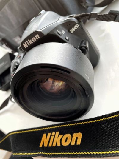 Лот: 17337440. Фото: 1. Зеркальный фотоаппарат Nikon D3400... Цифровые зеркальные